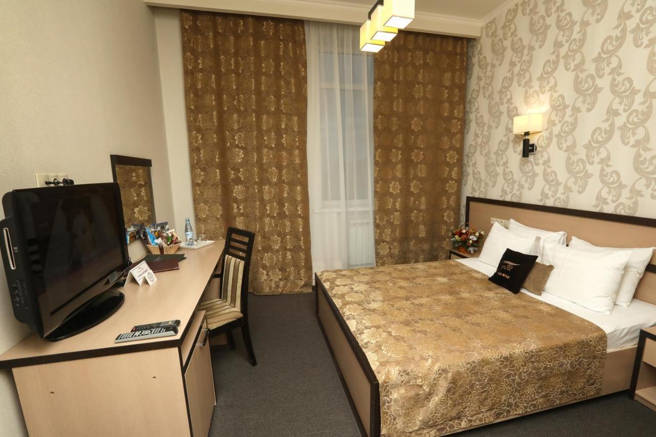 Oasis Hotel Krasnodar Ngoại thất bức ảnh